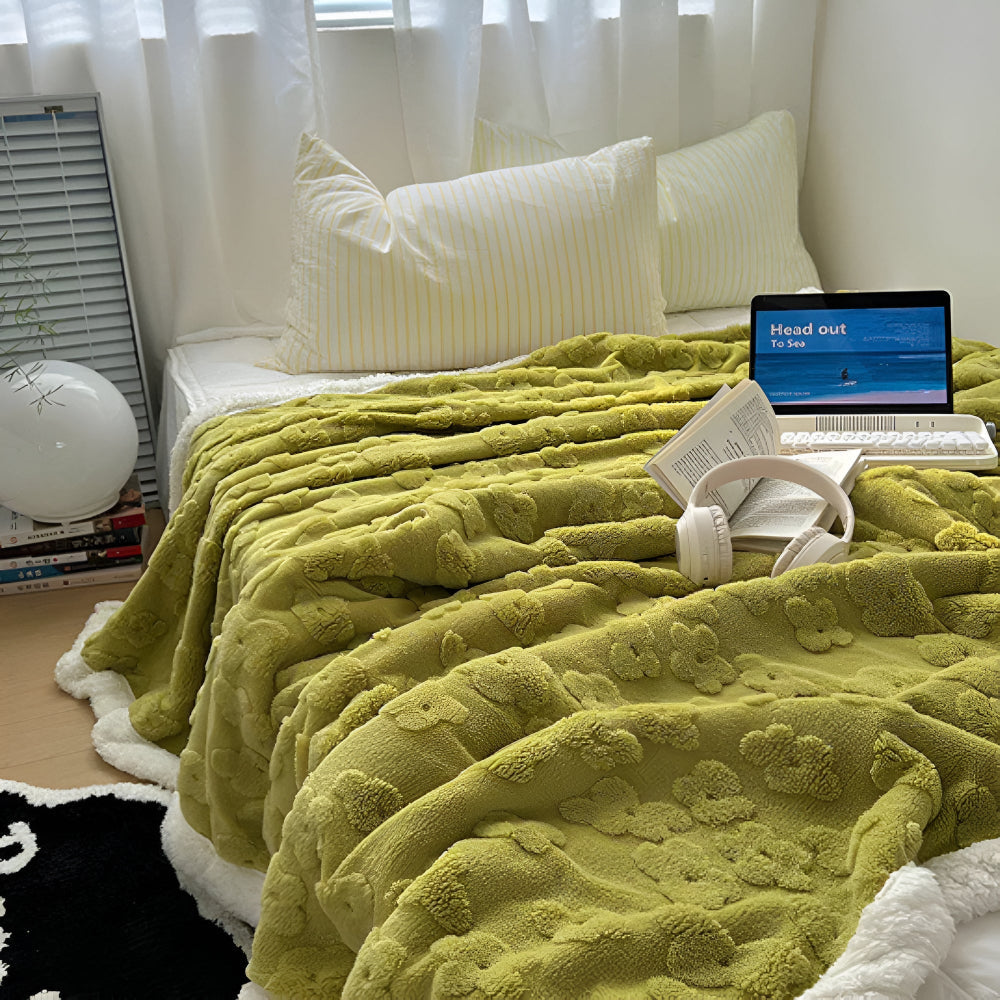 Lunara | Snuggle Blanket