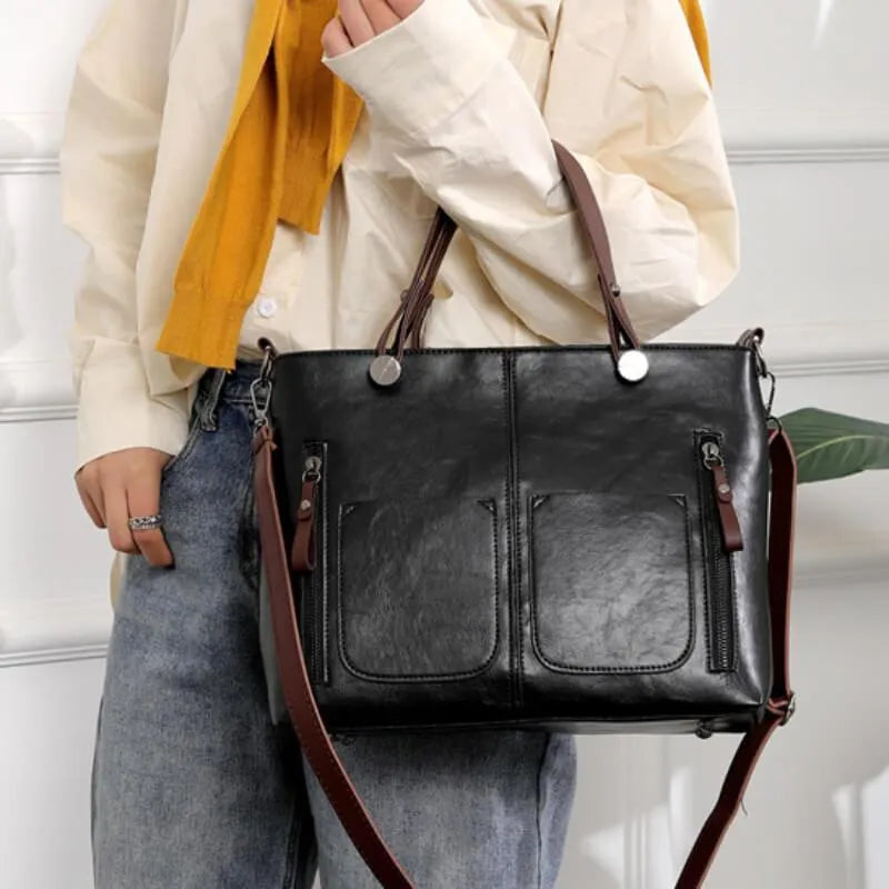 CrossBody bag in leather