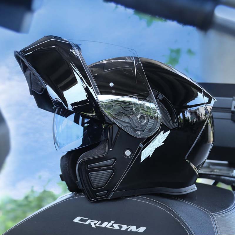 Modulární přilba s dvojitou clonou a výklopným štítem - schváleno DOT a ECE