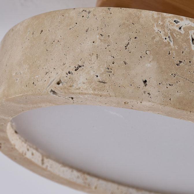 Aterna - Rund taklampe i travertin med LED