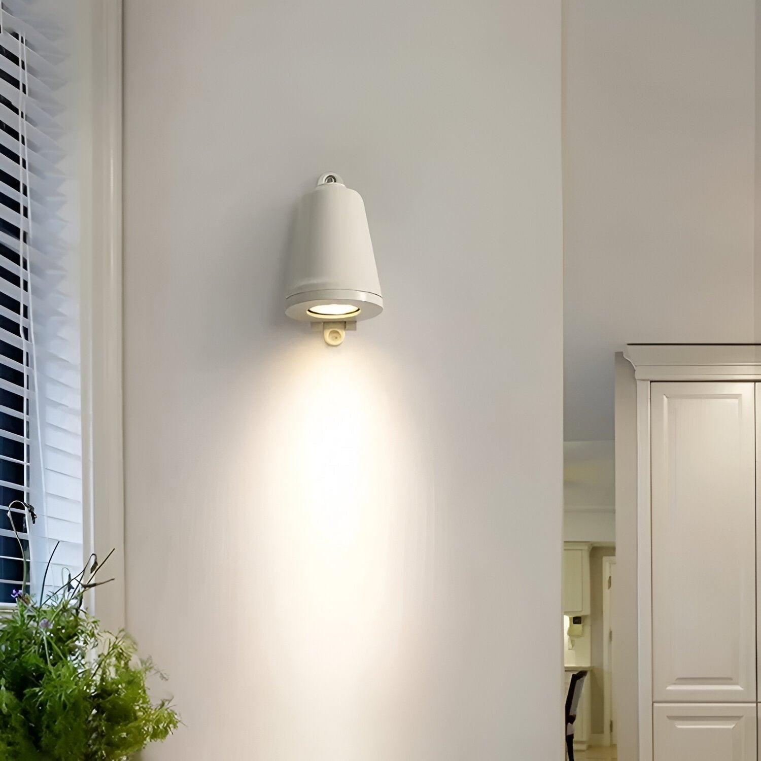 Aureva - Minimalistisk LED utendørs vegglampe