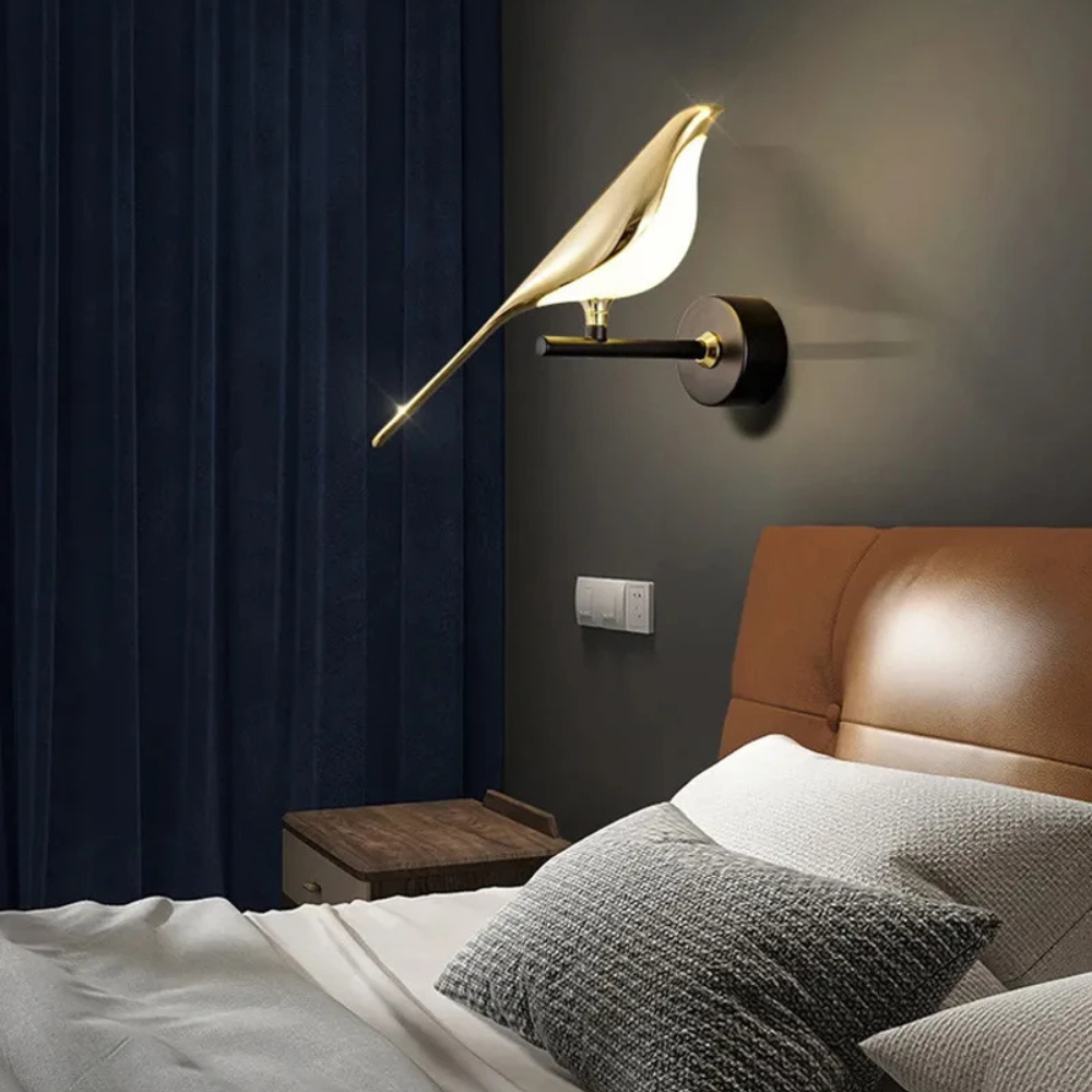 Bird wall lamp