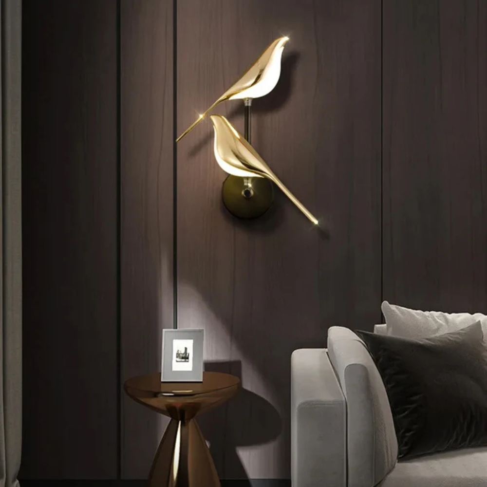 Bird wall lamp