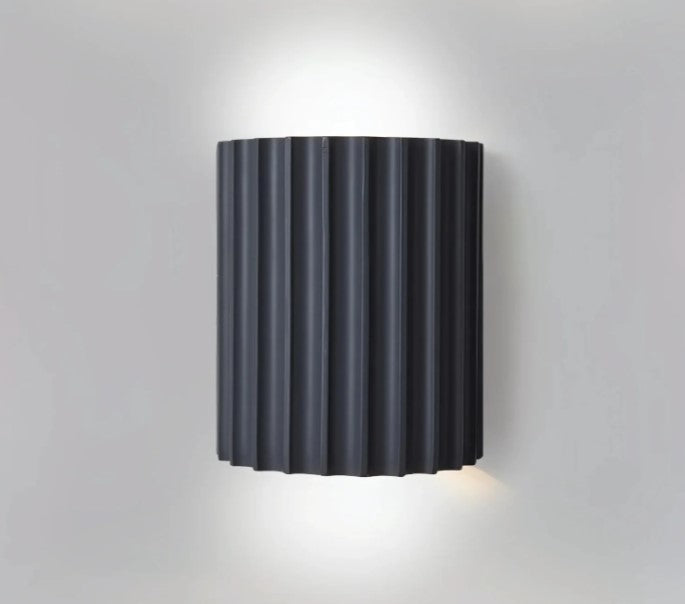 Lueur Wall Lamp