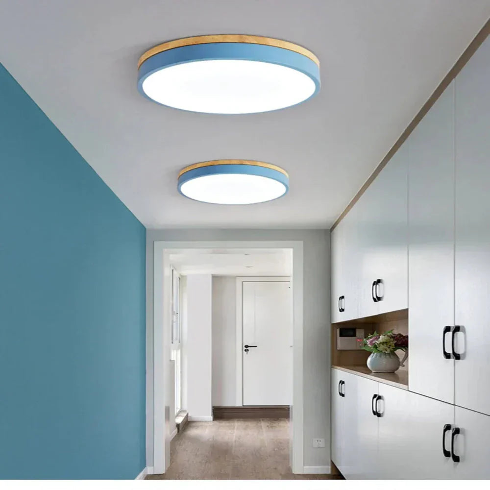 Ceiling light made of natural wood - Nordic minimalist design
