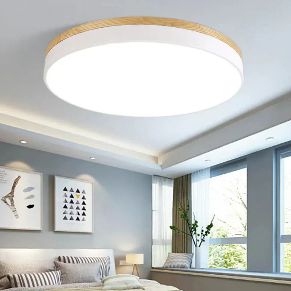 Ceiling light made of natural wood - Nordic minimalist design