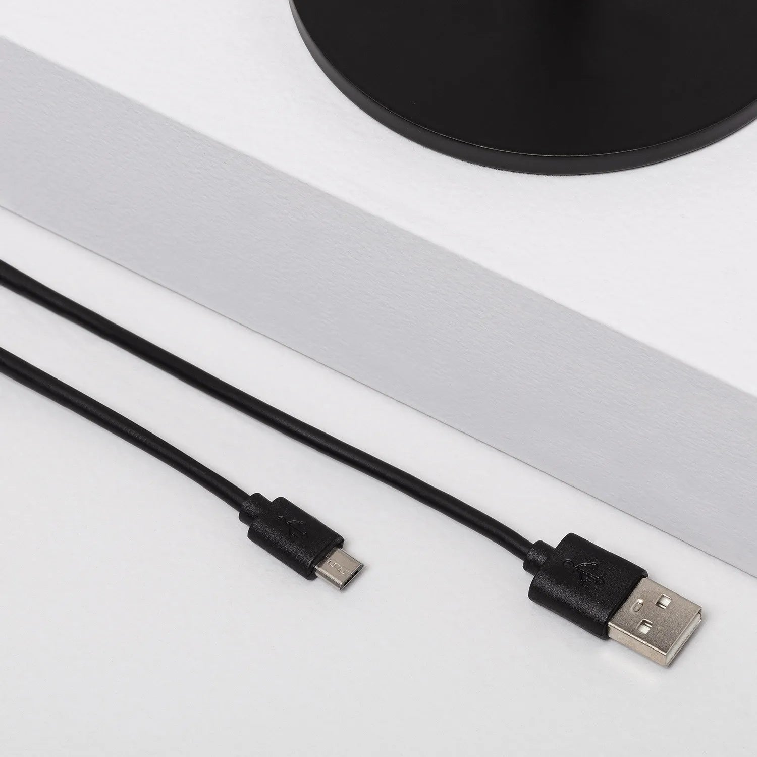 Candeeiro de mesa recarregável sem fios