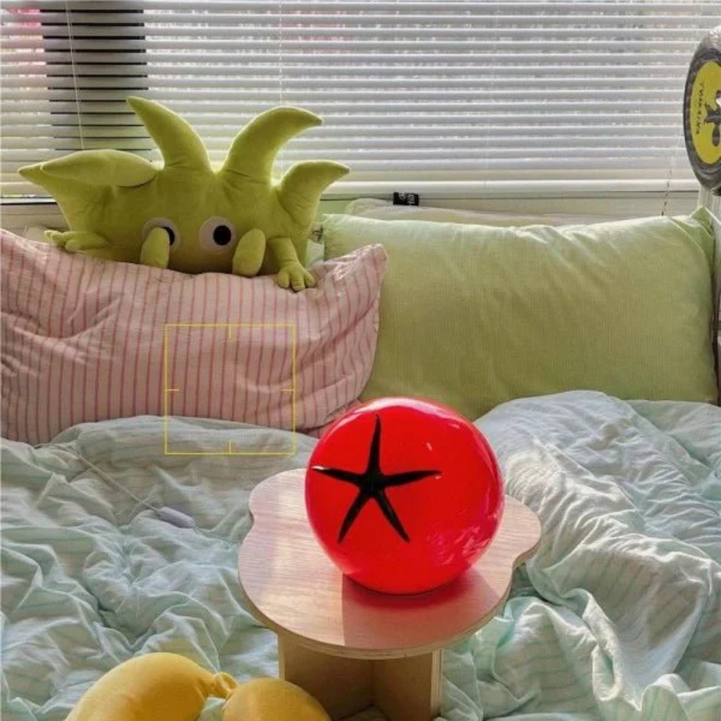 Corus - Tomat Bordlampe