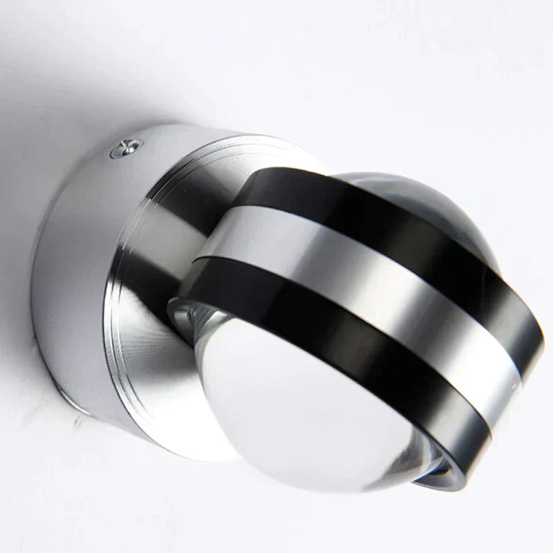 Aurelin Crystal LED vegglampe med prismatisk glød