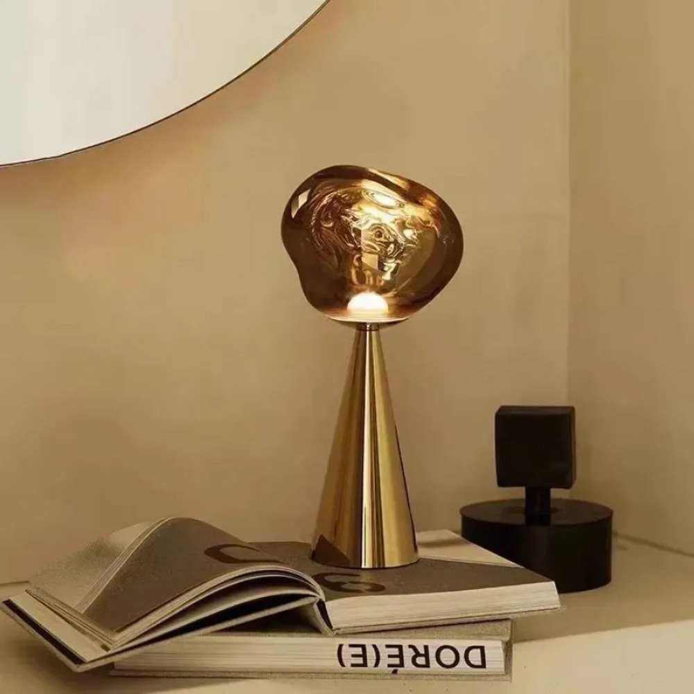 Lámpara de mesa de diseño lava bola de vidrio recargable