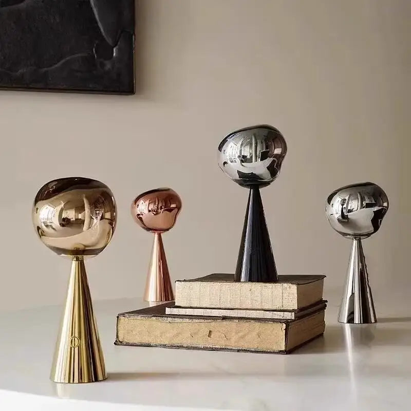 Lámpara de mesa de diseño lava bola de vidrio recargable