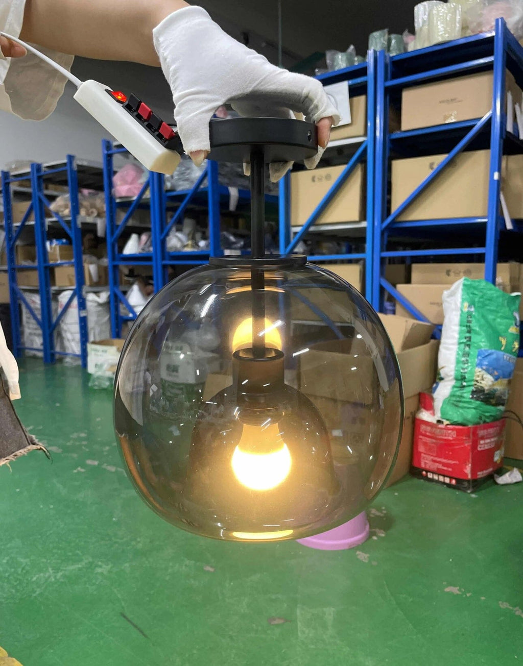 NovaSphere üveggömb fali lámpa meleg hangulathoz