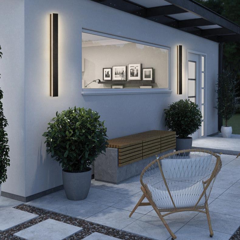 Vertica LED Wall Light