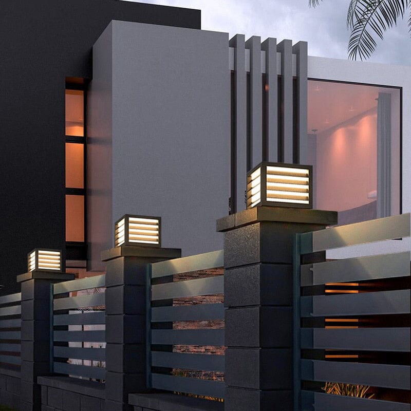 Solara Courtyard Post Light | Weatherproof Outdoor Lamp