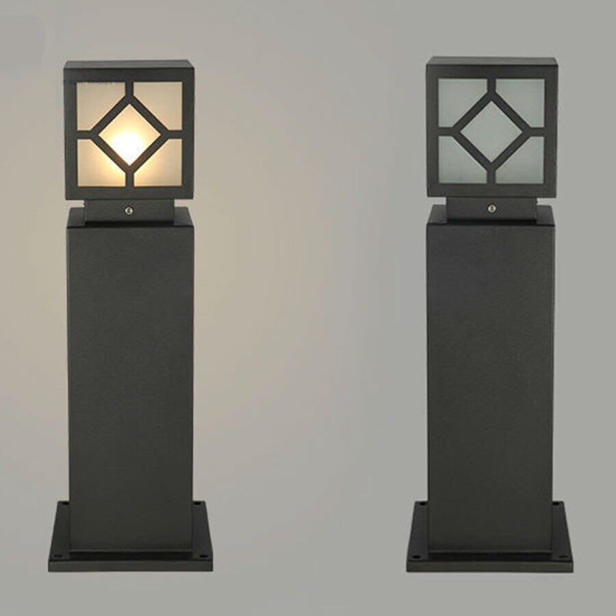NovaHaven Square Courtyard Lamp for Patios and Walkways