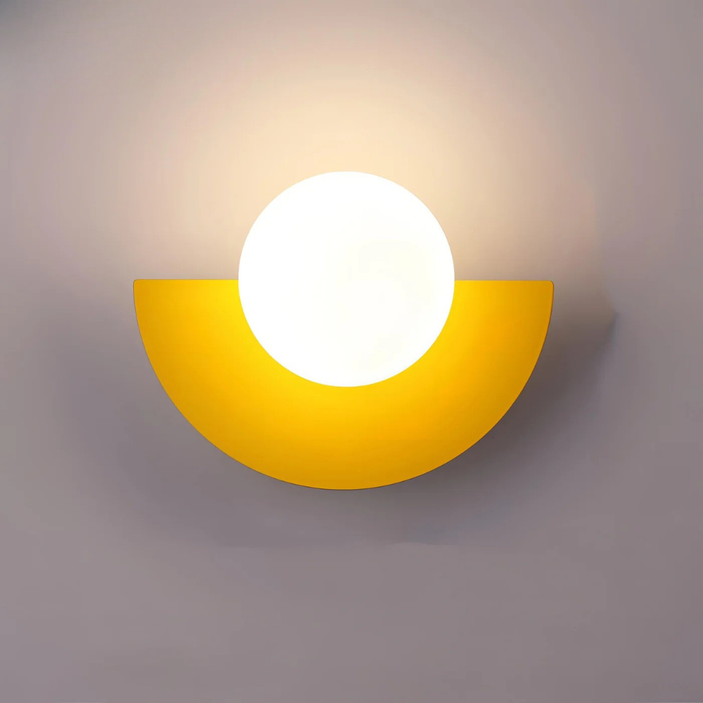 Half-moon wall lamp