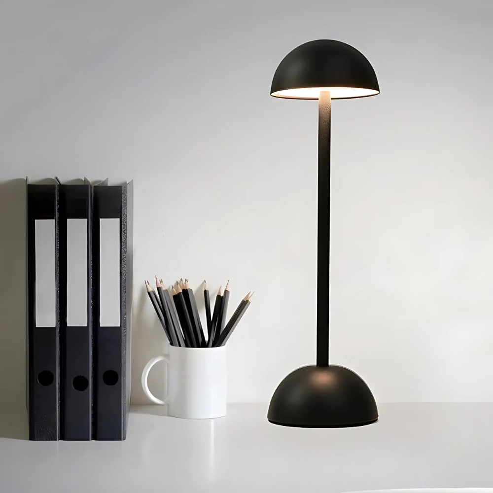 Lámpara de mesa alta con forma de hongo recargable