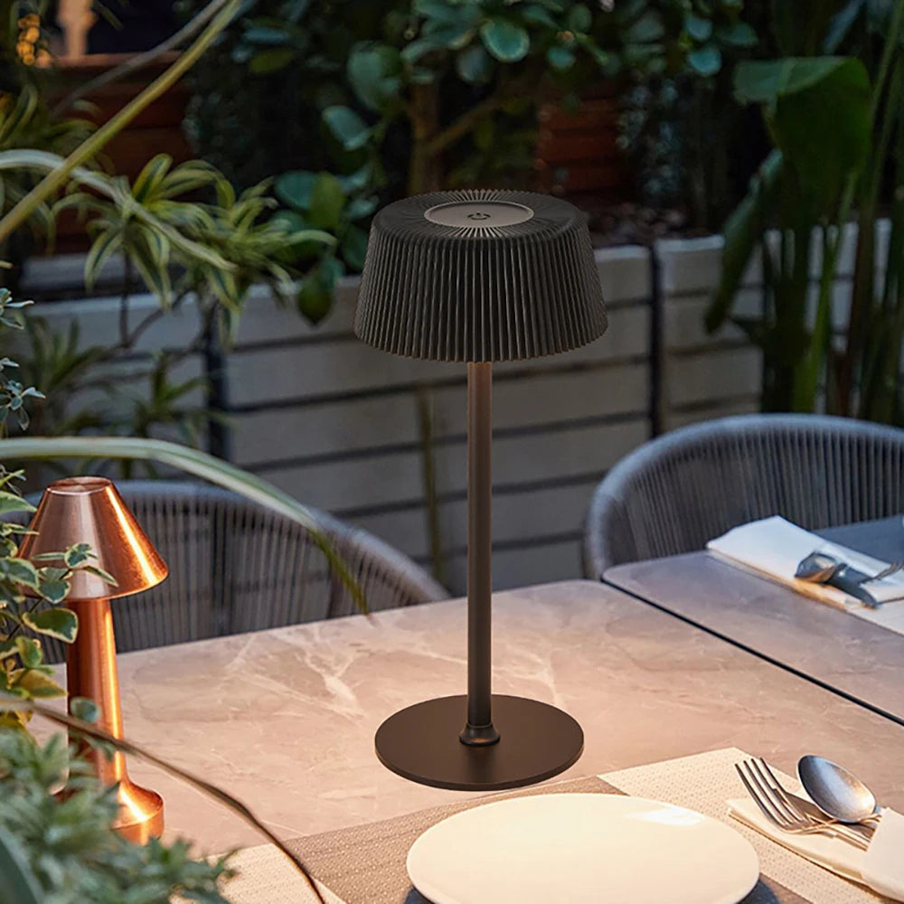 Candeeiro de mesa LED com bateria e ecrã tátil