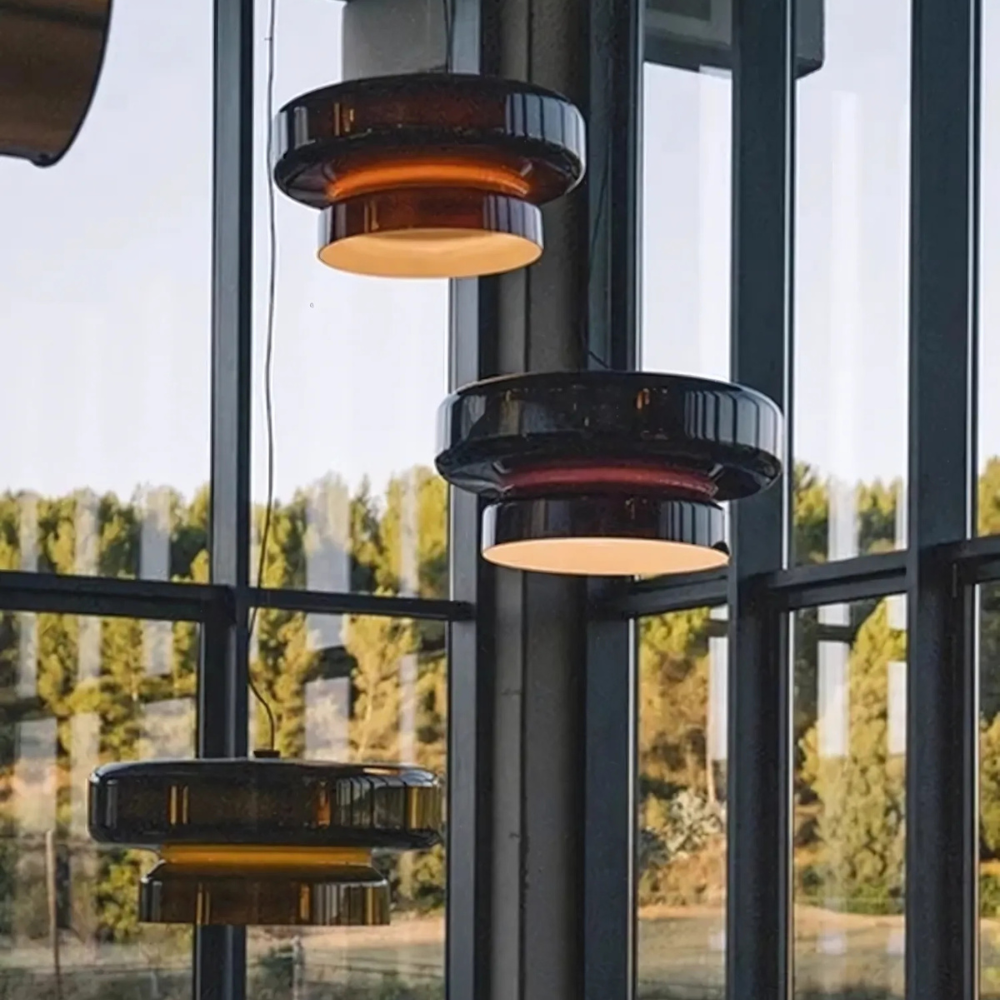 Layered pendant lamp
