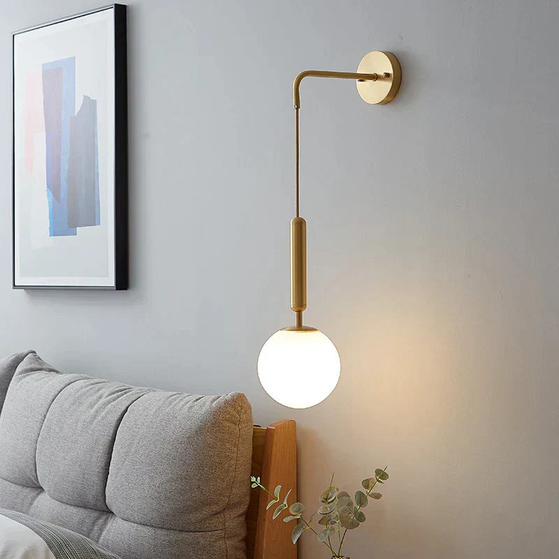Averin | Moderne glass vegglampe for moderne rom