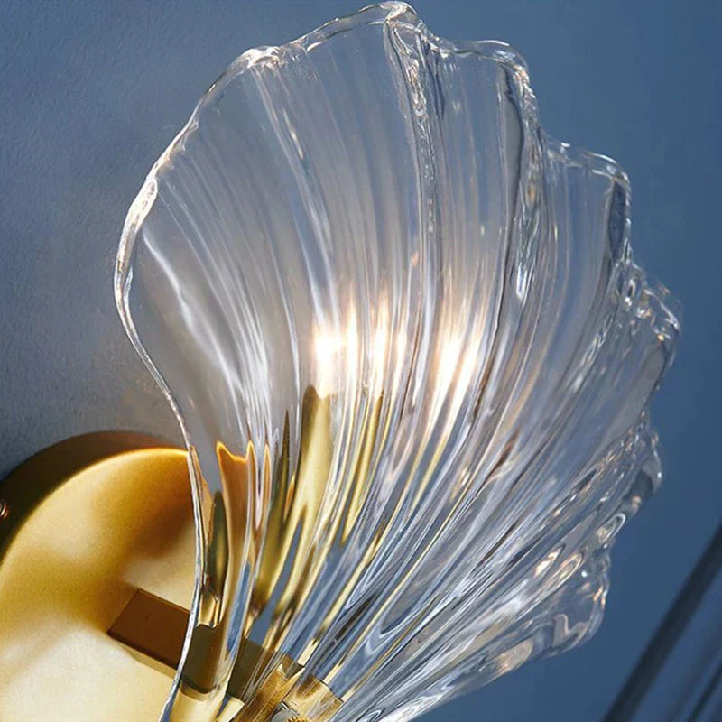 CoralGlimmer - Shell Shaped Glass Wall Lamp