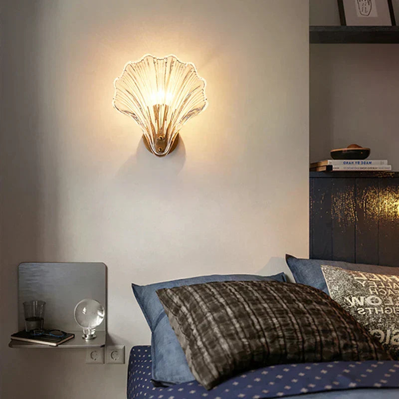 CoralGlimmer - Shell Shaped Glass Wall Lamp