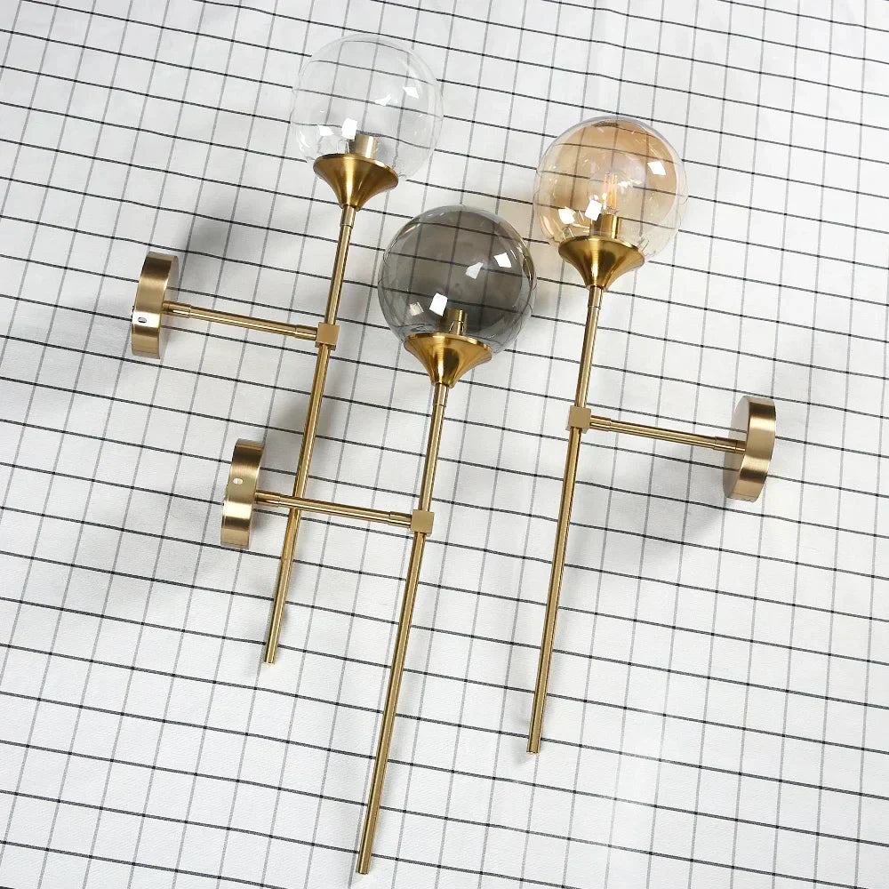 Fenris Scandinavian moderne glass vegglampe med varm glød