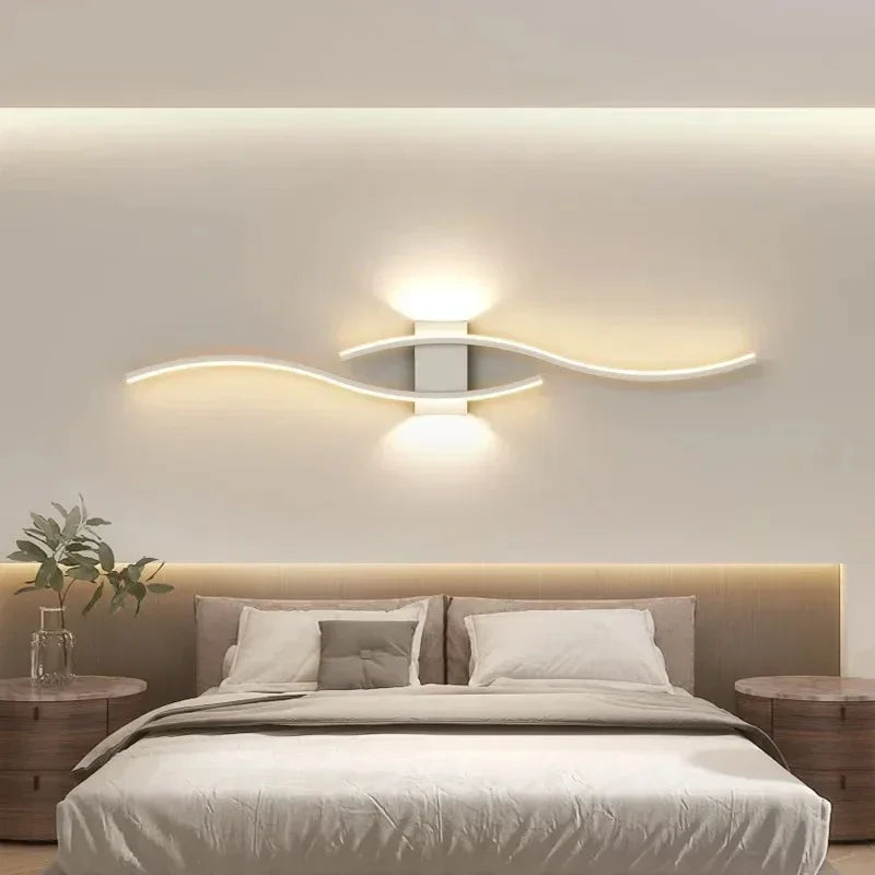 Modern LED Wall Lamp with Remote Control – Double Curve Design in Black and Gold for Stylish Indoor Wall Lighting