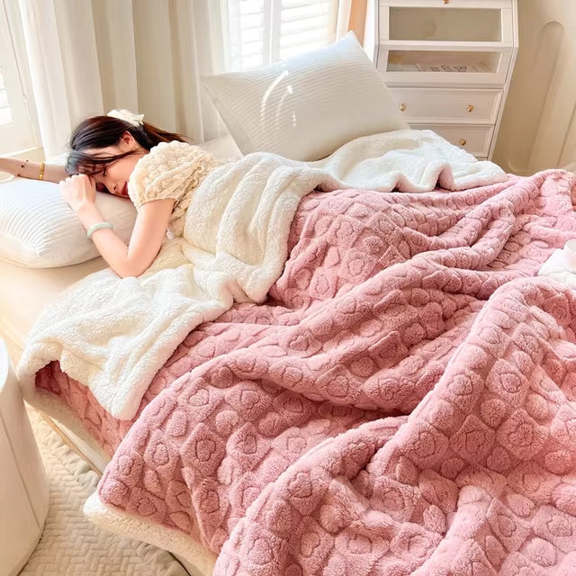 Nuvella | Heart Sherpa Blanket