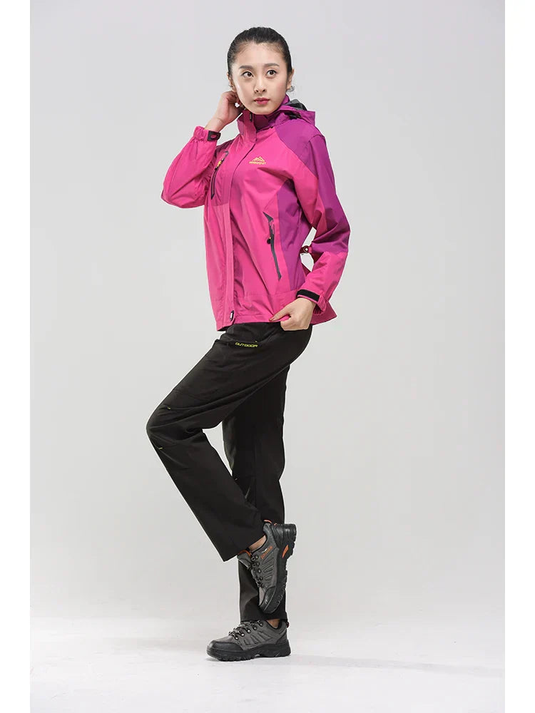 جاكيت أفيلون أوتمن تريك للنساء مقاوم للماء والرياح