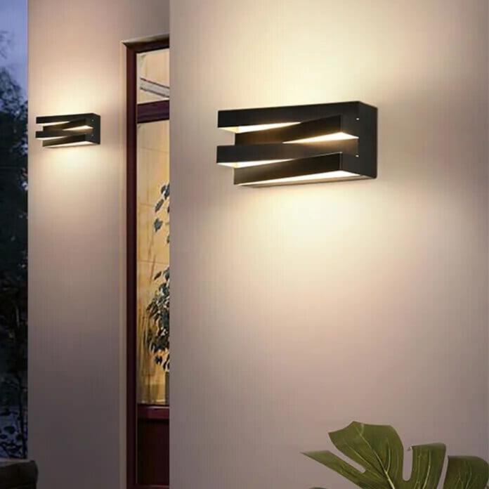 Lampada da parete esterna Solara con corpo in alluminio e LED