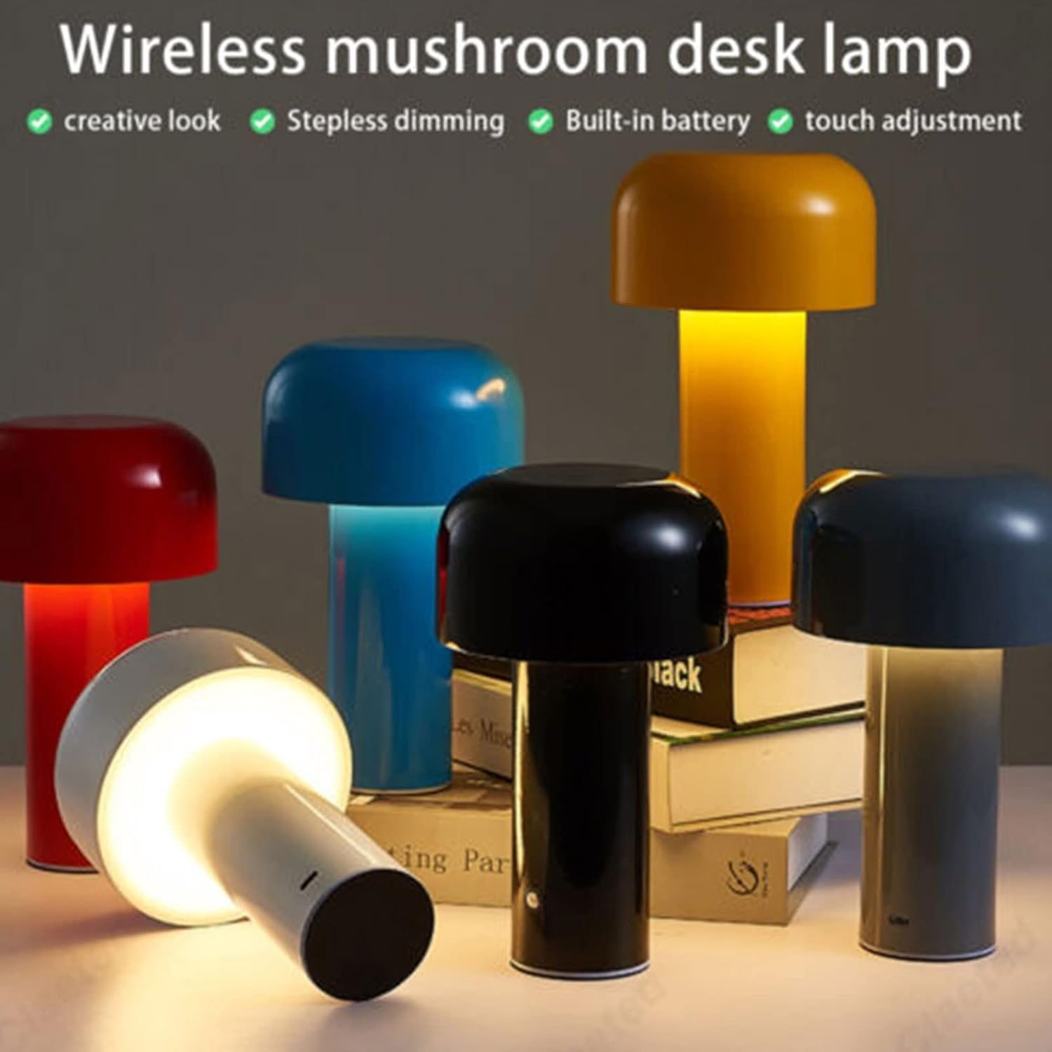 Pequena lâmpada de mesa recarregável