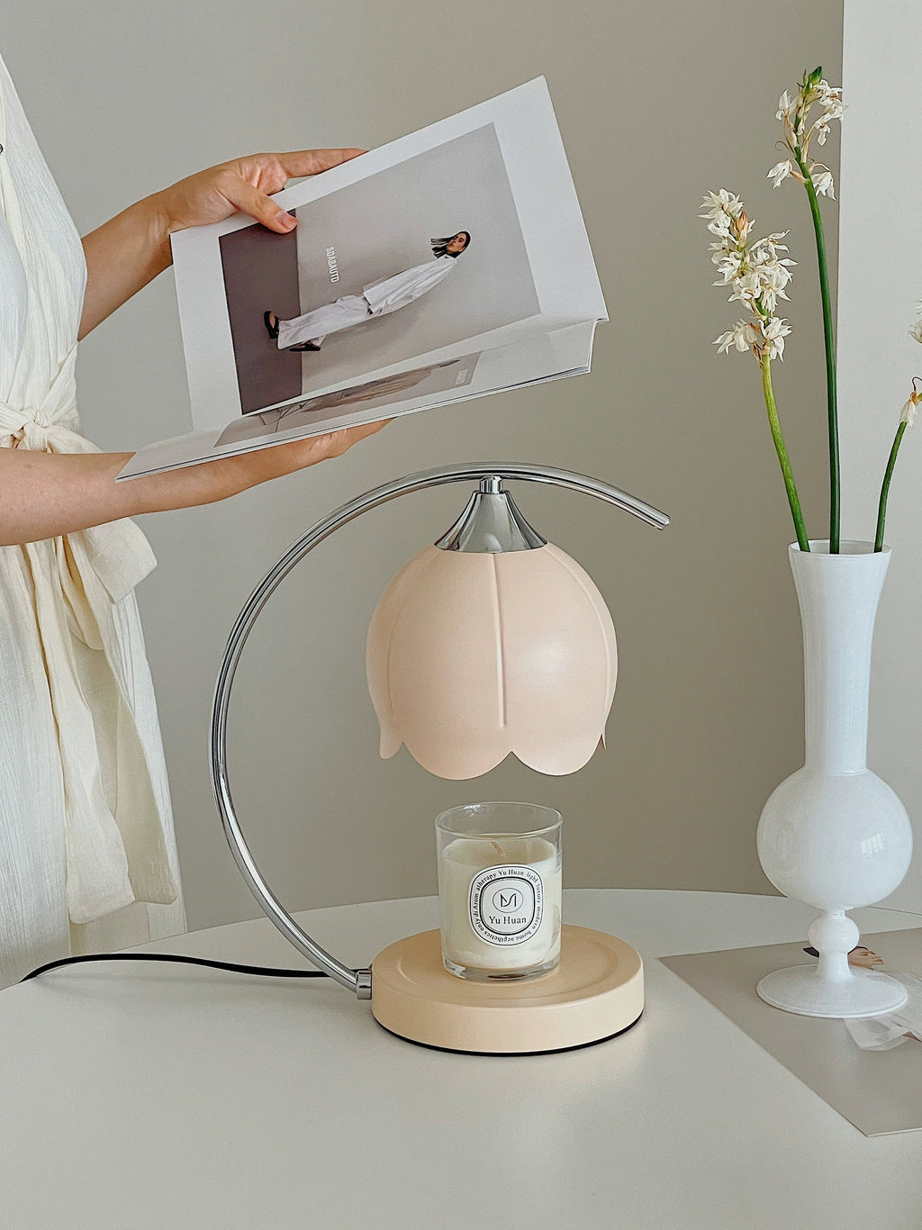 Tulipan stearinlysvarmer bordlampe