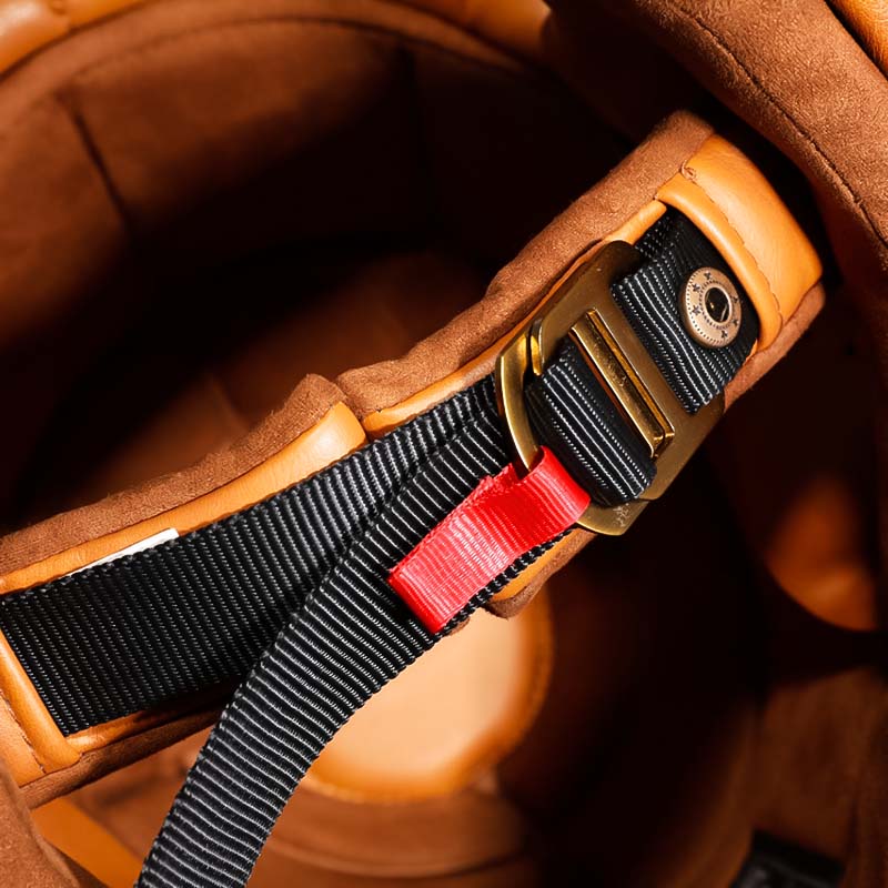 Motocyklová přilba s celotvářovým karbonovým vláknem | F385GB