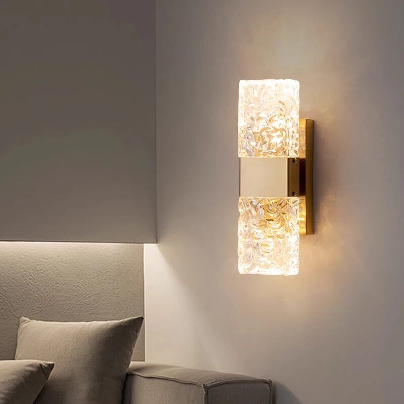 Avelyn Carlton Style Wall Light Handcrafted Ambient Illumination