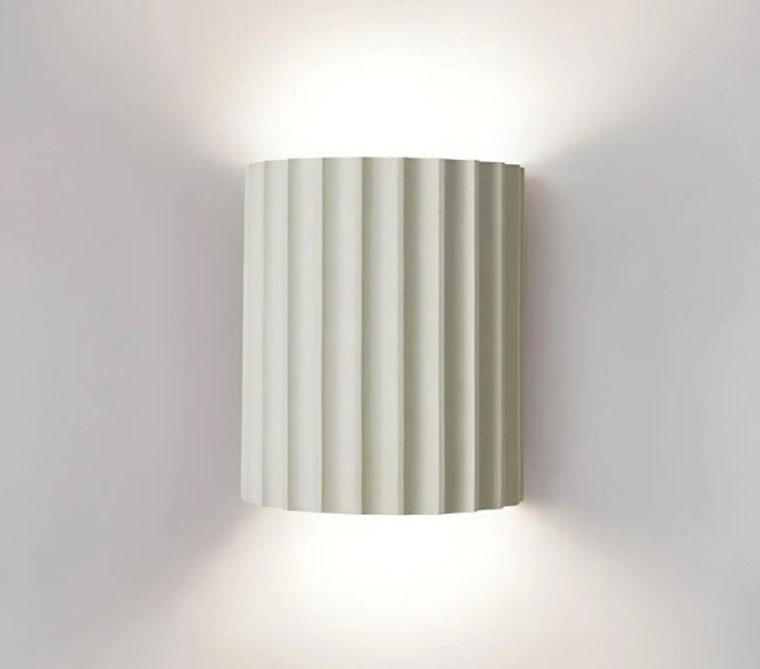 Lueur Wall Lamp